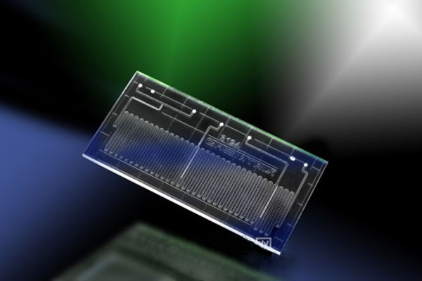 1480658507626112.jpg 微通道反應(yīng)器