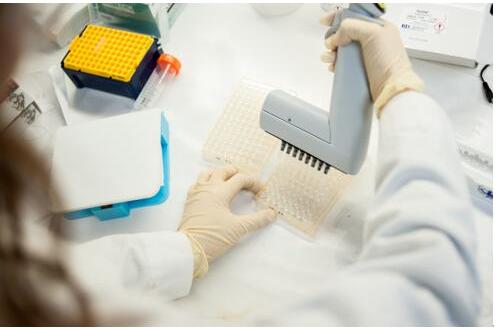 微流控設(shè)備用于新冠肺炎抗體測試